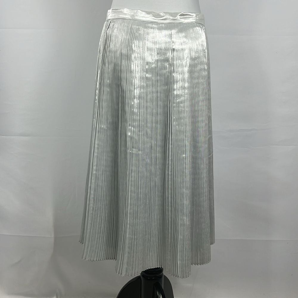 TALBOTS Silver Metallic Micro Pleated Party Skirt Knee Length Size 14 NWT - Picture 6 of 12